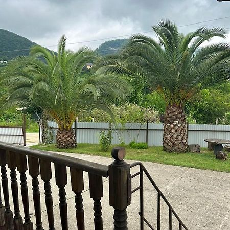 Guesthouse On Topchan 17 New Athos Exterior photo